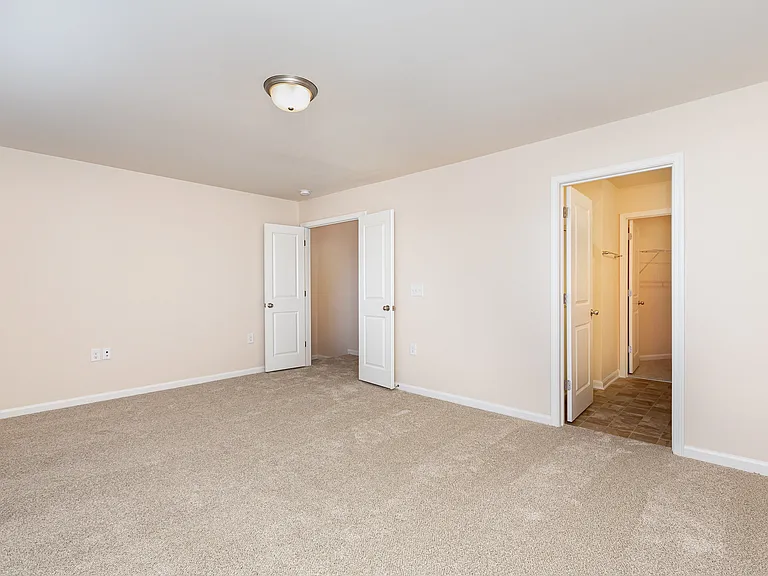 1009 Sycaten St — Photo 16