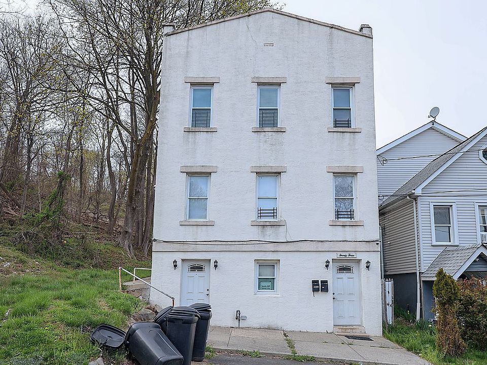 1st image of 23 Tilden St