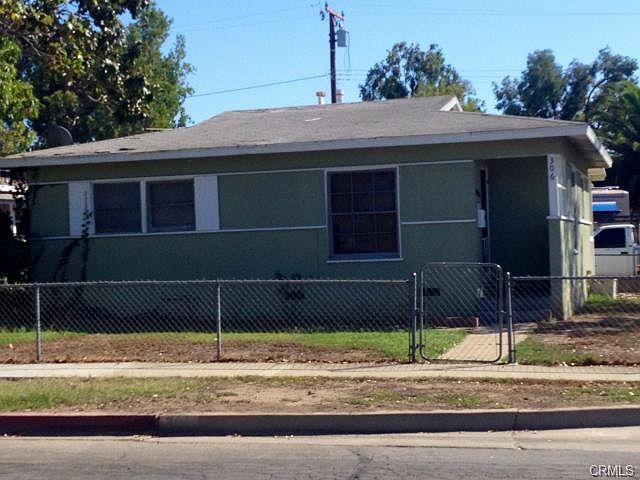2nd image of 306 E Everett Pl