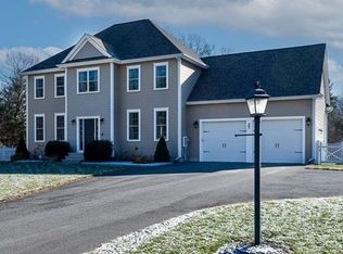 27 Fredrickson Rd, Norfolk, MA 02056