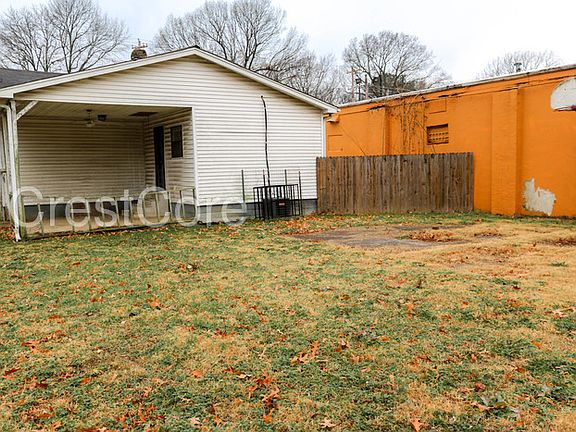 3rd image of 3754 Townes Ave