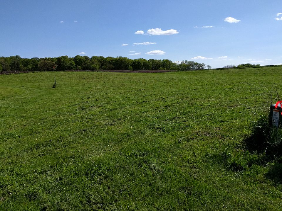 2nd image of E Scharf Rd
