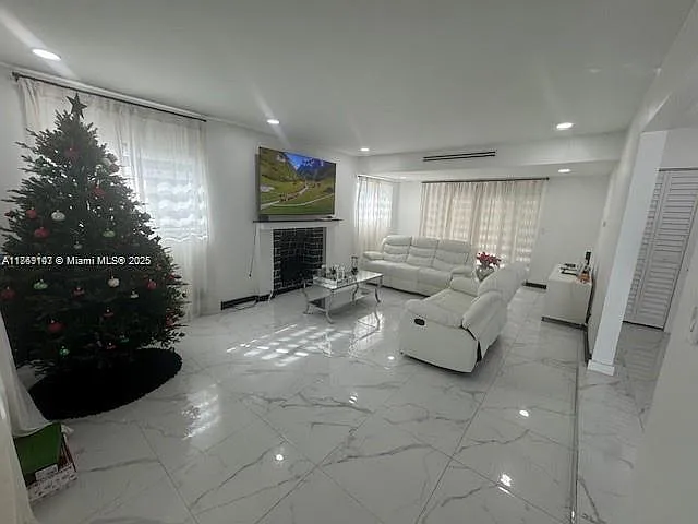 17790 SW 110th Ct — Photo 5