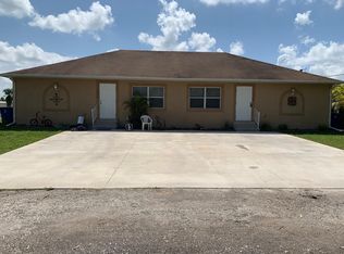 7756 Suncoast Dr, North Fort Myers, FL 33917