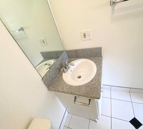 4th image of 818 Tularosa Dr #1162