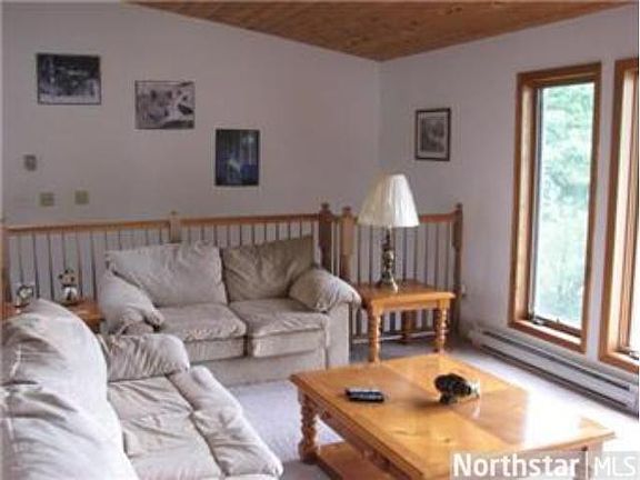 4th image of 2082 Peninsula Dr