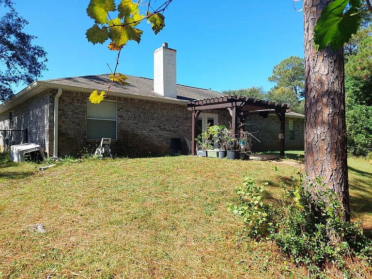 2496 Hidden Creek Dr — Photo 18