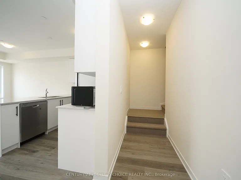 1695 Dersan St #302 — Photo 8