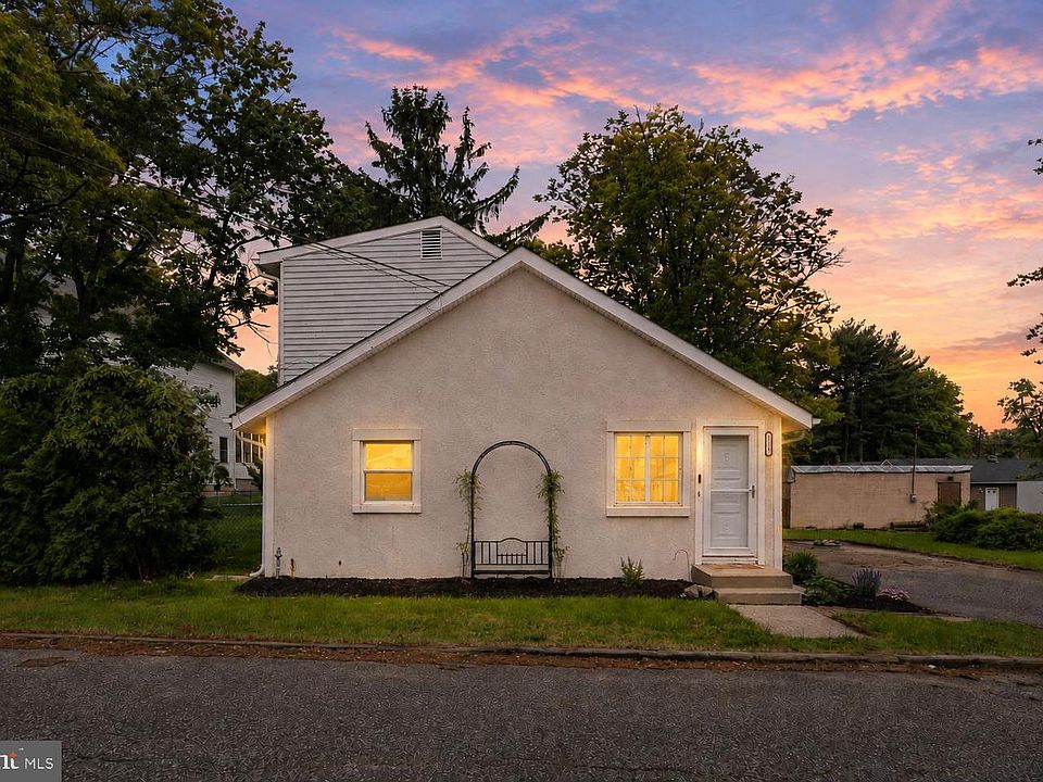 1st image of 320 Odonnells Ln