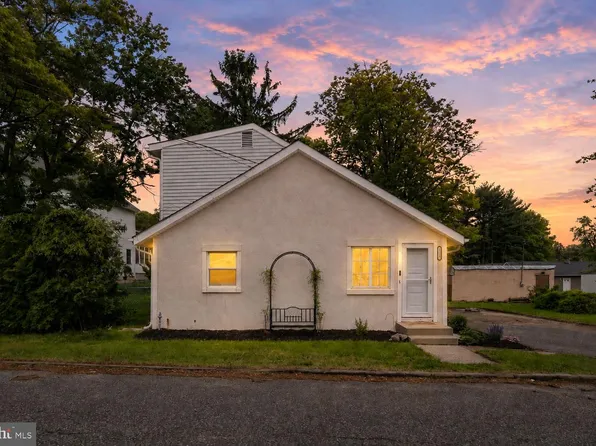 320 Odonnells Ln, Cinnaminson, NJ 08077