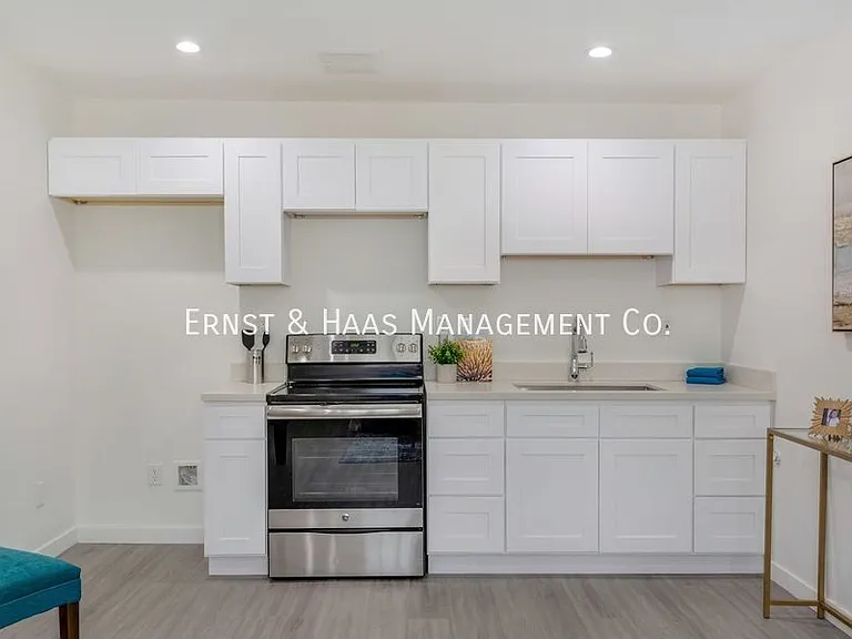 4437 Sunfield Ave — Photo 6