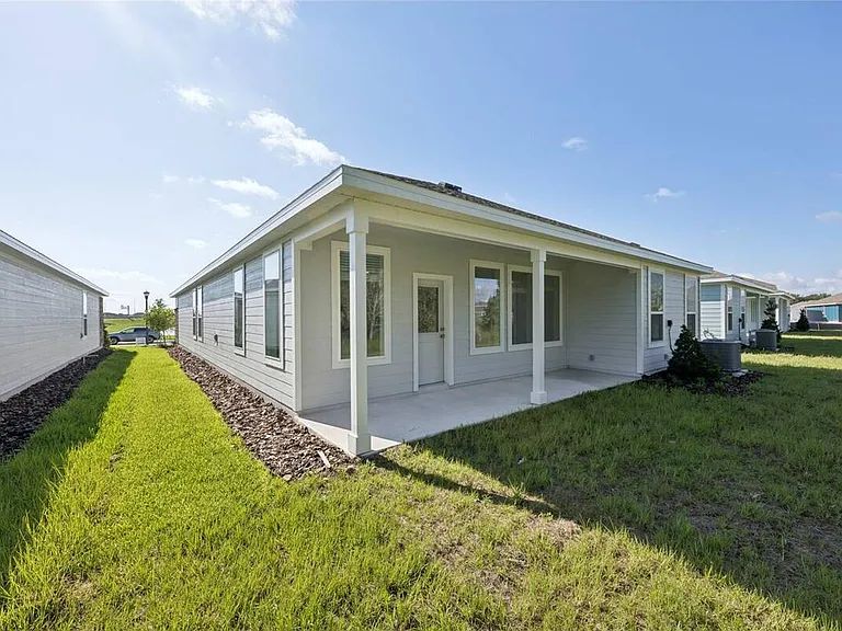 5087 Loggia Ln — Photo 13