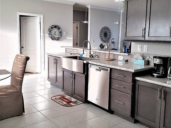 3rd image of 527 Palmer Dr #2189