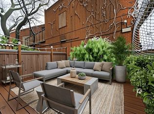 108 Calyer St #1A, Brooklyn, NY 11222