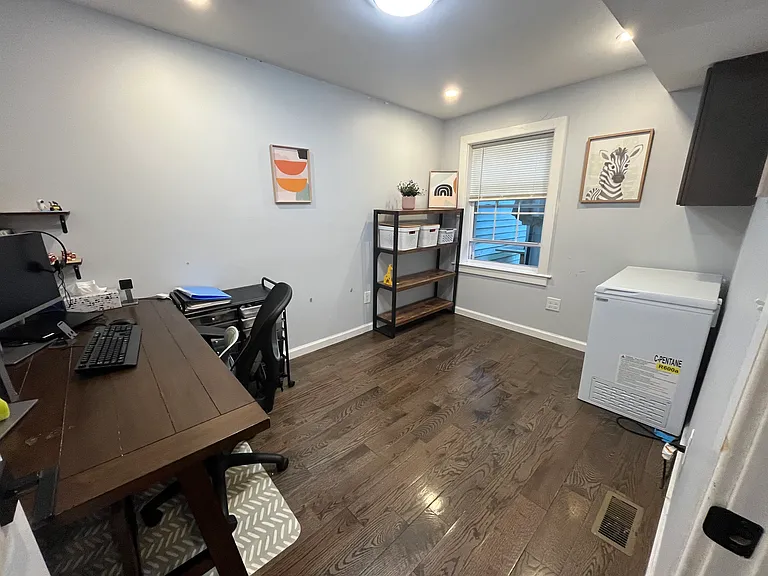 9 Walcott St #A — Photo 26