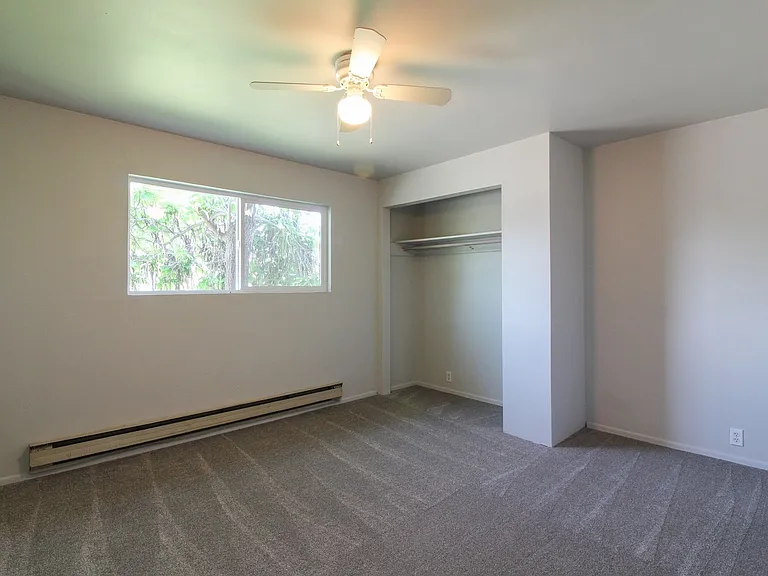 1907 Hood Ave — Photo 11