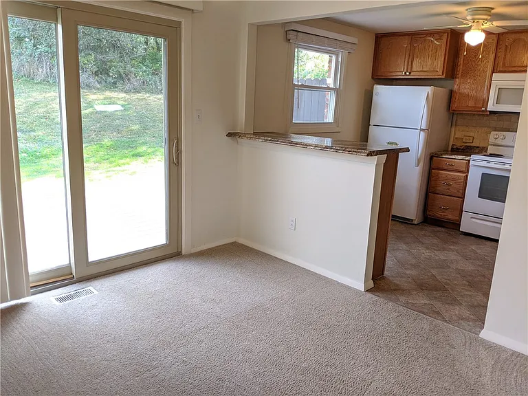 109 Scott Ln — Photo 15