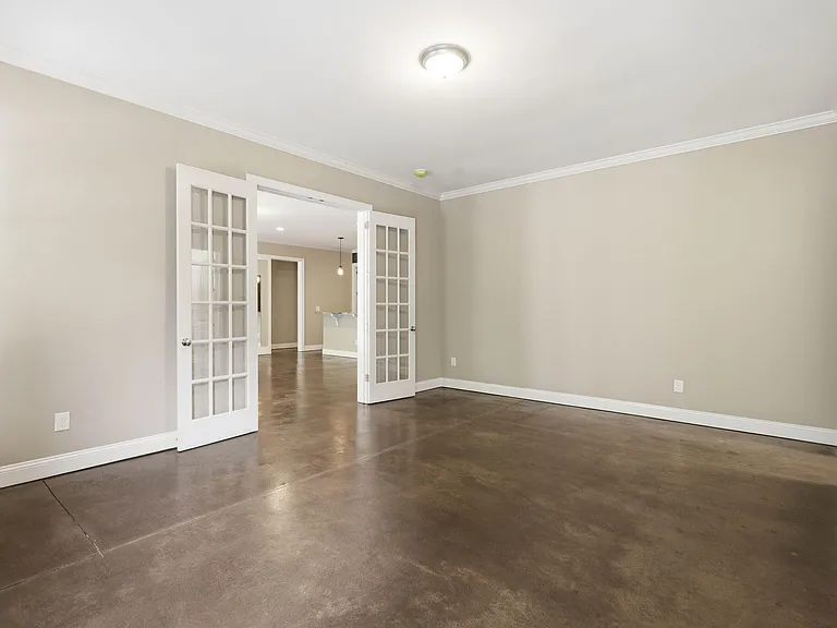 412 Parkman Grant Dr — Photo 49