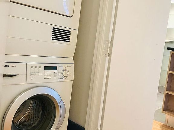 5th image of 325 5th Ave APT 11E