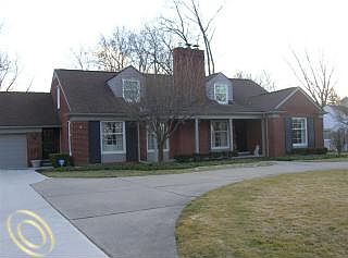 2nd image of 1527 Sunningdale Dr