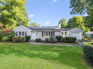 165 Mount Vernon Rd E, Weymouth, MA 02189