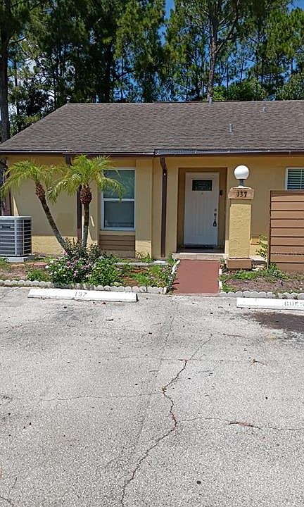 1st image of 137 Creekside Way