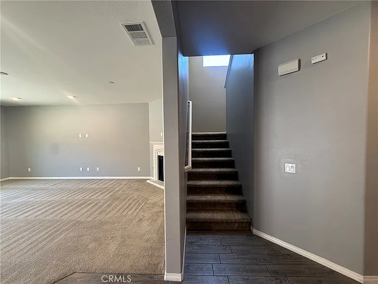 26055 Plumcot Dr — Photo 9