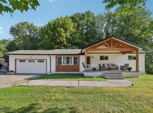 14607 Erwin Dr, Burton, OH 44021