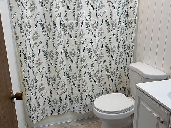 3rd image of 3599 Beck Rd