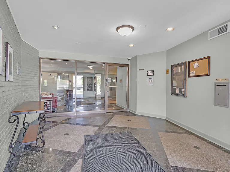700 Perrie Dr #416 — Photo 18