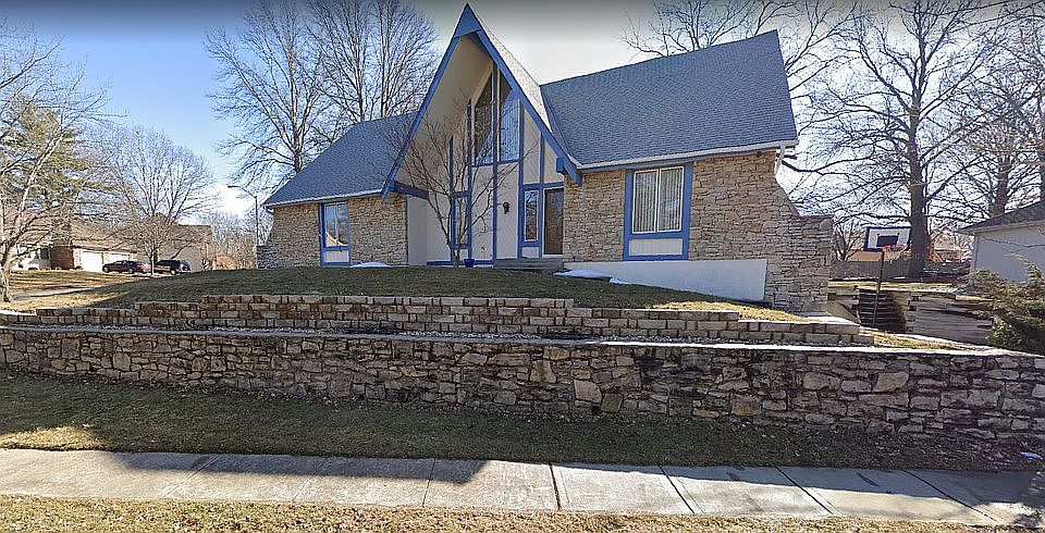1st image of 5759 Bower St