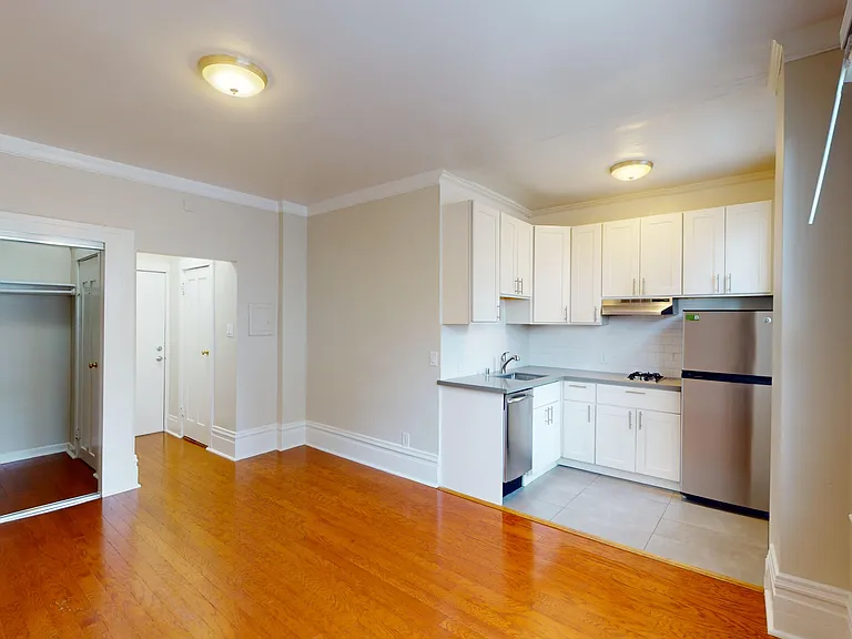 685 Geary Street — Photo 15