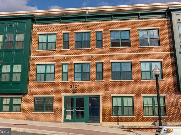 2nd image of 2101 N Monroe St APT 404