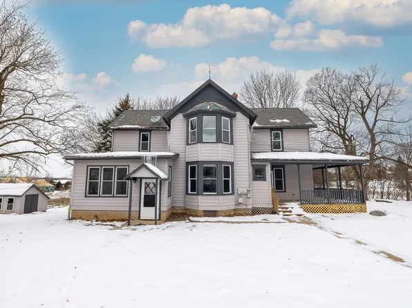 39520 N Kilbourne Rd, Wadsworth, IL 60083