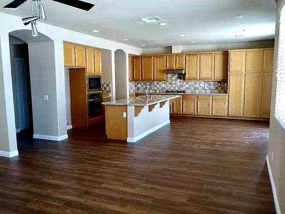 5th image of 37500 Plantain Ln