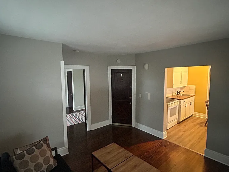 1053 Martin Luther King Jr St SE — Photo 3