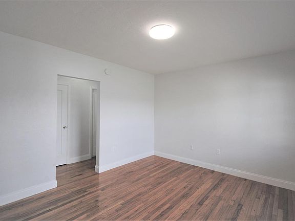 5th image of 437 NE 82nd St Unit 22-437-22