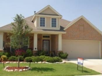 2nd image of 213 Mulberry Ln