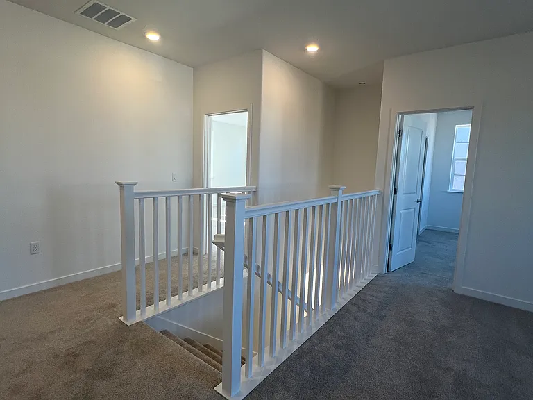 11934 Granzella Way — Photo 10