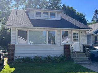 523 Edgewood Pl, Ferndale, MI 48220