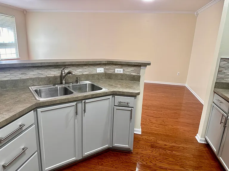 47955 Cardiff Ave — Photo 8
