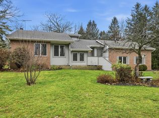 10906 Bunker Dr, Demotte, IN 46310