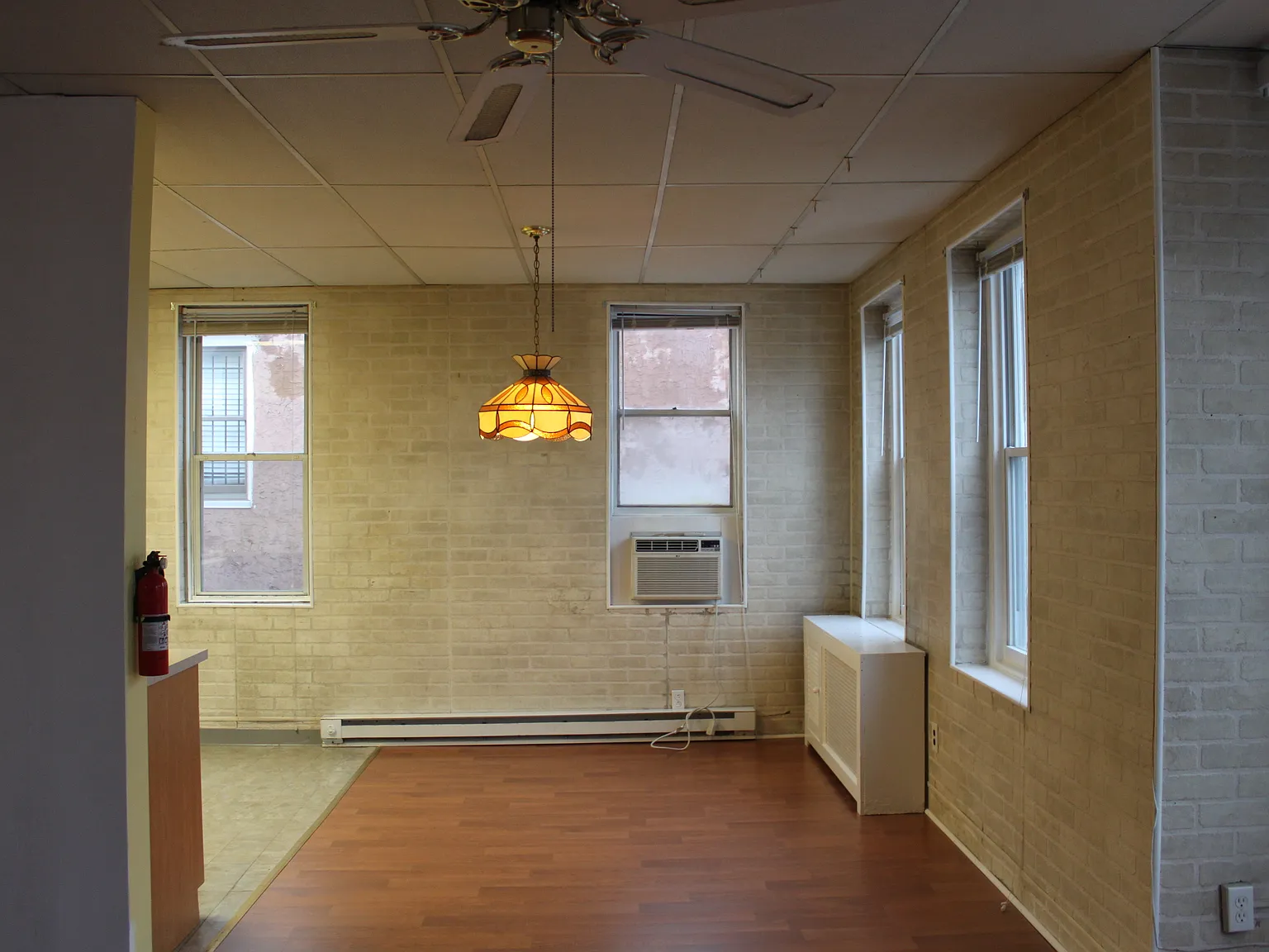 1 bed, 700 sqft, $1,025 — Photo 2