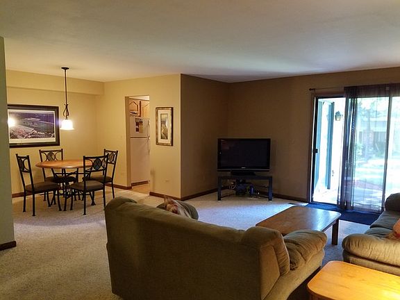 5th image of 1471 Fairlane Dr APT 1A