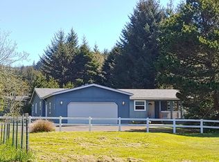 224 NE Evergreen Ln, Yachats, OR