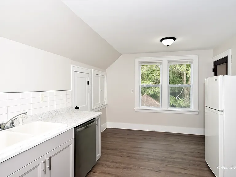 93 Elmhurst St #2 — Photo 4