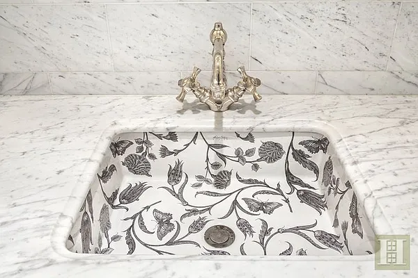 Rented by Halstead Real Estate | media 25