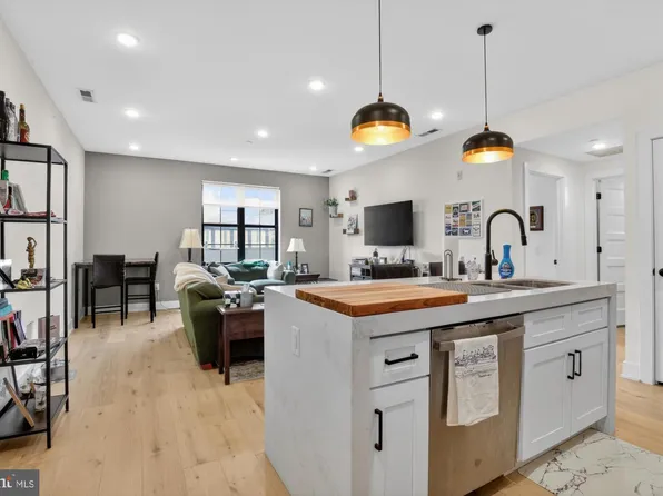 1232 N Front St Unit 3D, Philadelphia, PA 19122