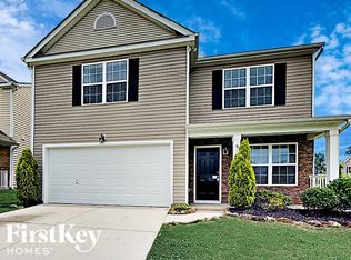2900 Westbury Ct, Dallas, NC 28034