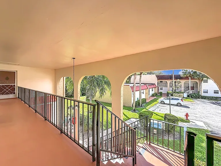235 Lake Dora Dr — Photo 26
